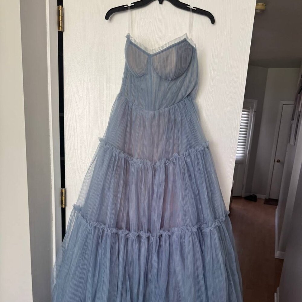 Elegant Blue Strapless Maxi Dress - Picture 8 of 10